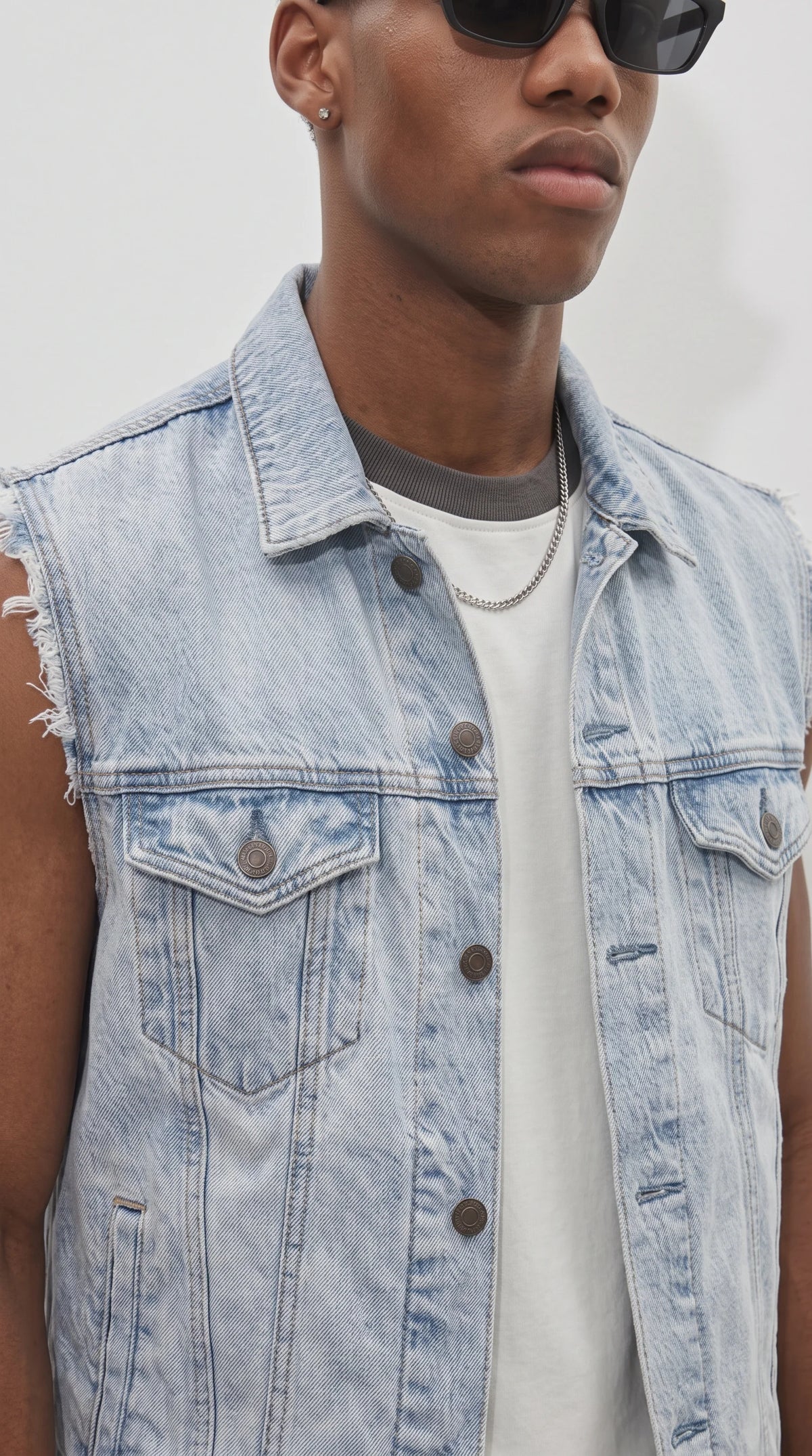 LIGHT WASH DENIM VEST