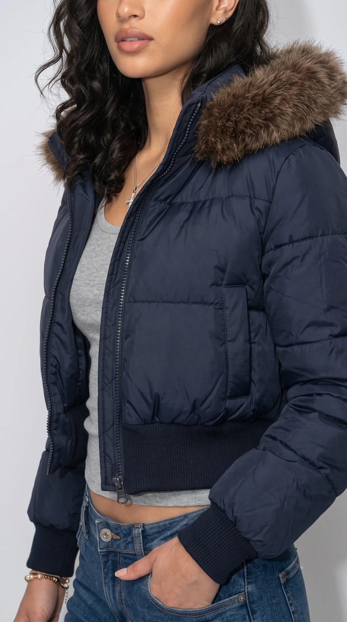 DARK NAVY PUFFER HIGH-WAIST CROPPED JACKET WITH FUR HOOD