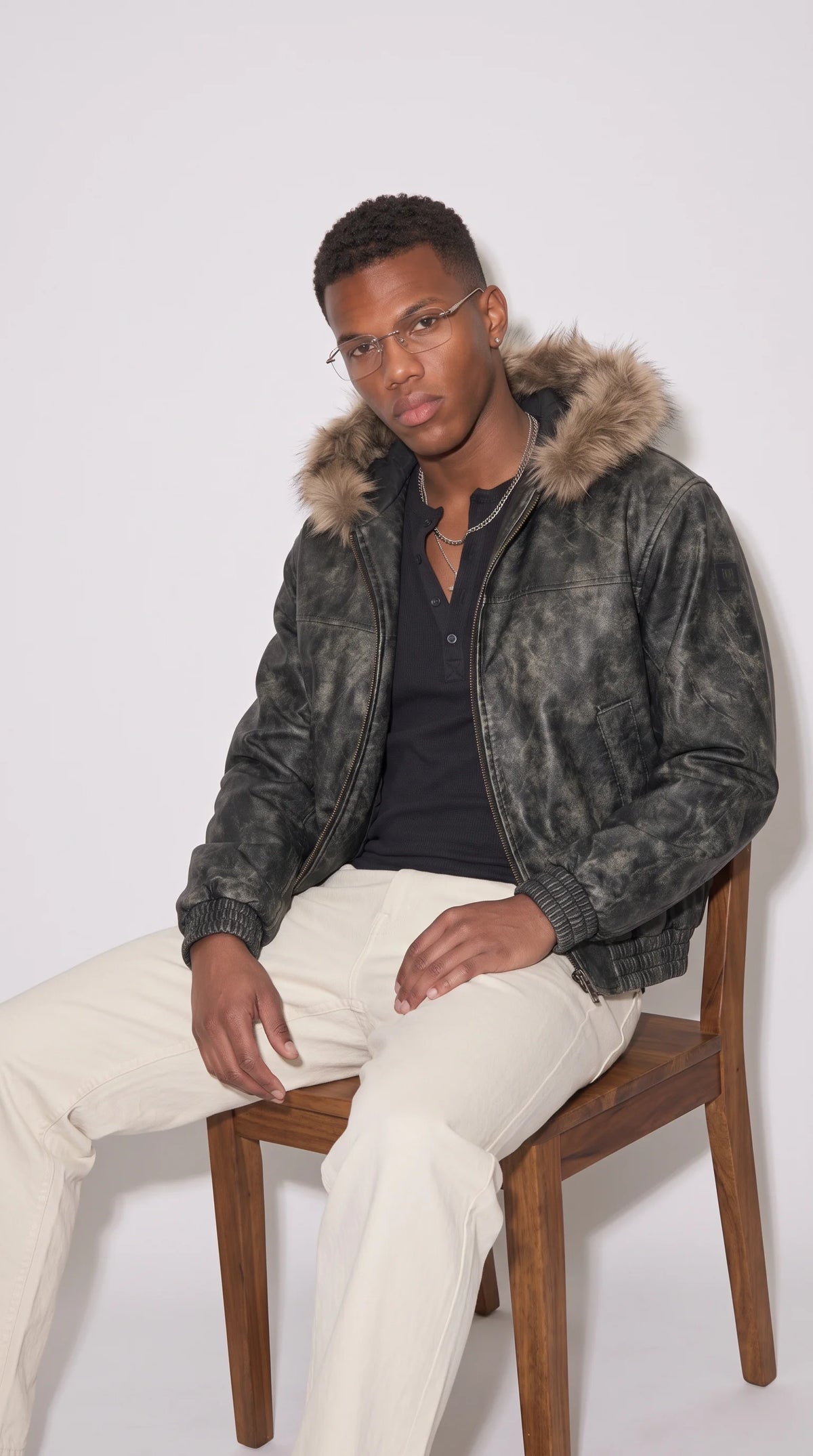 BLACK DISTRESSED LEATHER YK2 JACKET WITH FUR HOOD
