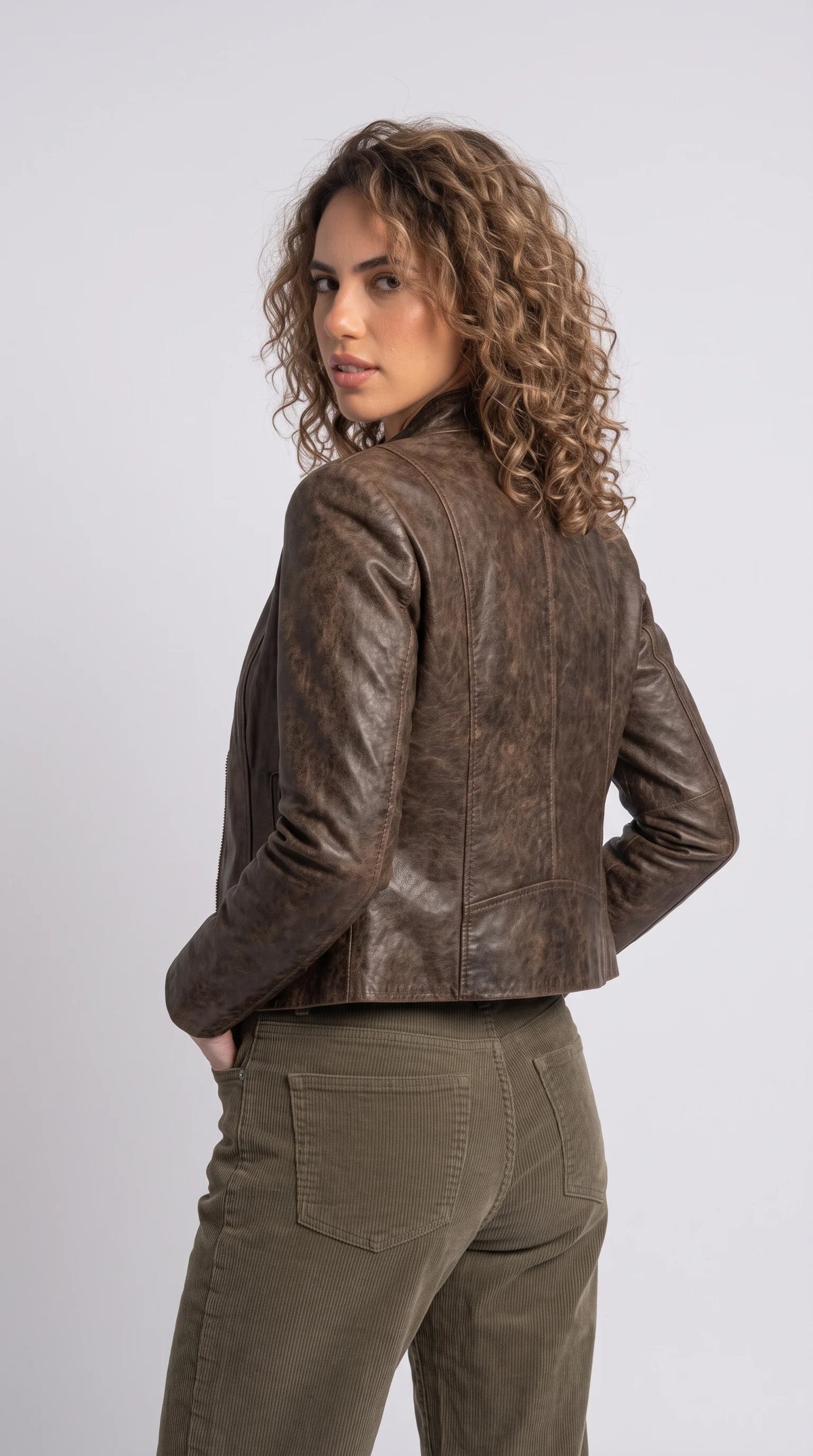 PREMIUM DARK BROWN DISTRESSED LEATHER JACKET