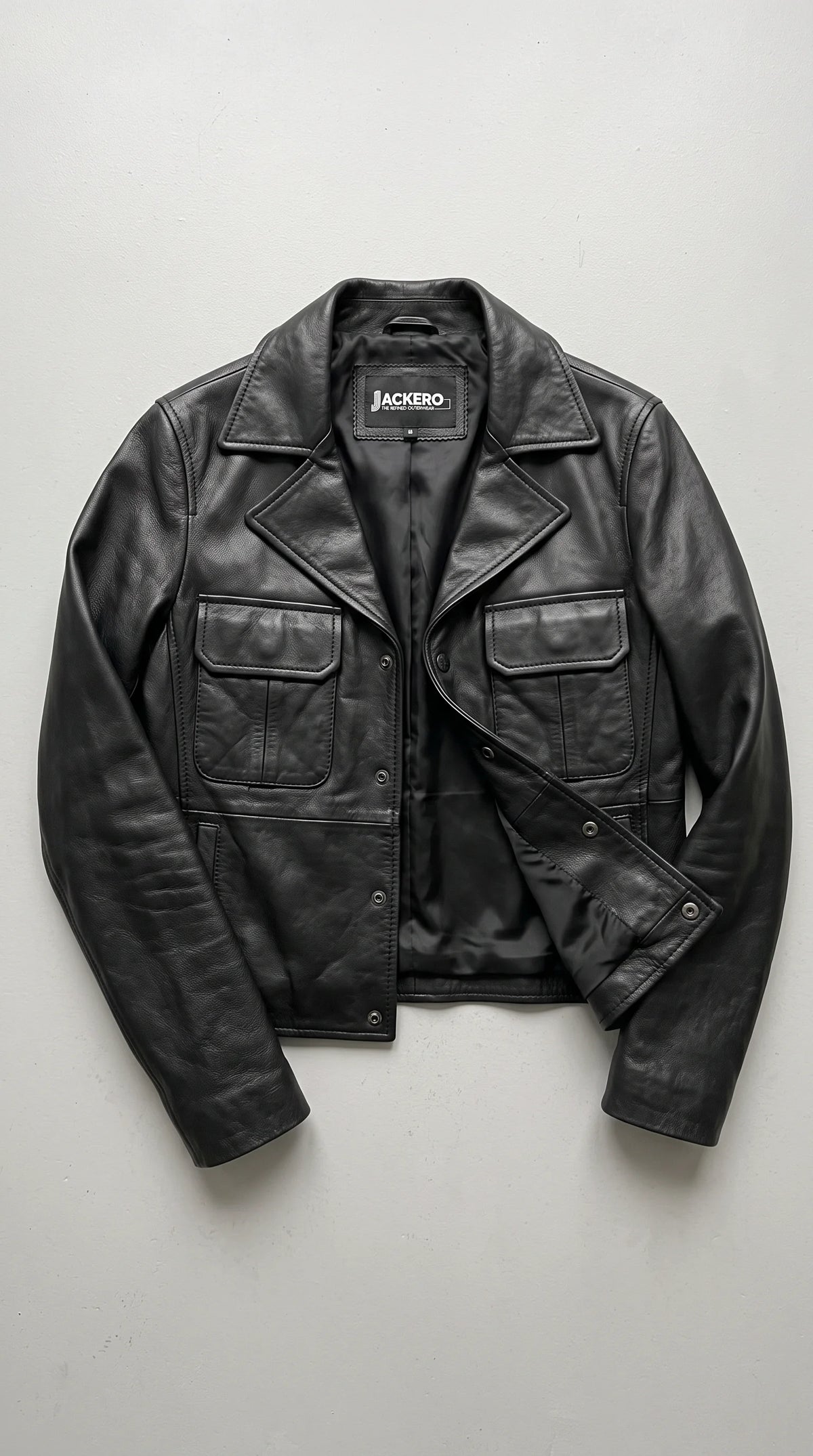 BLACK LEATHER JACKET