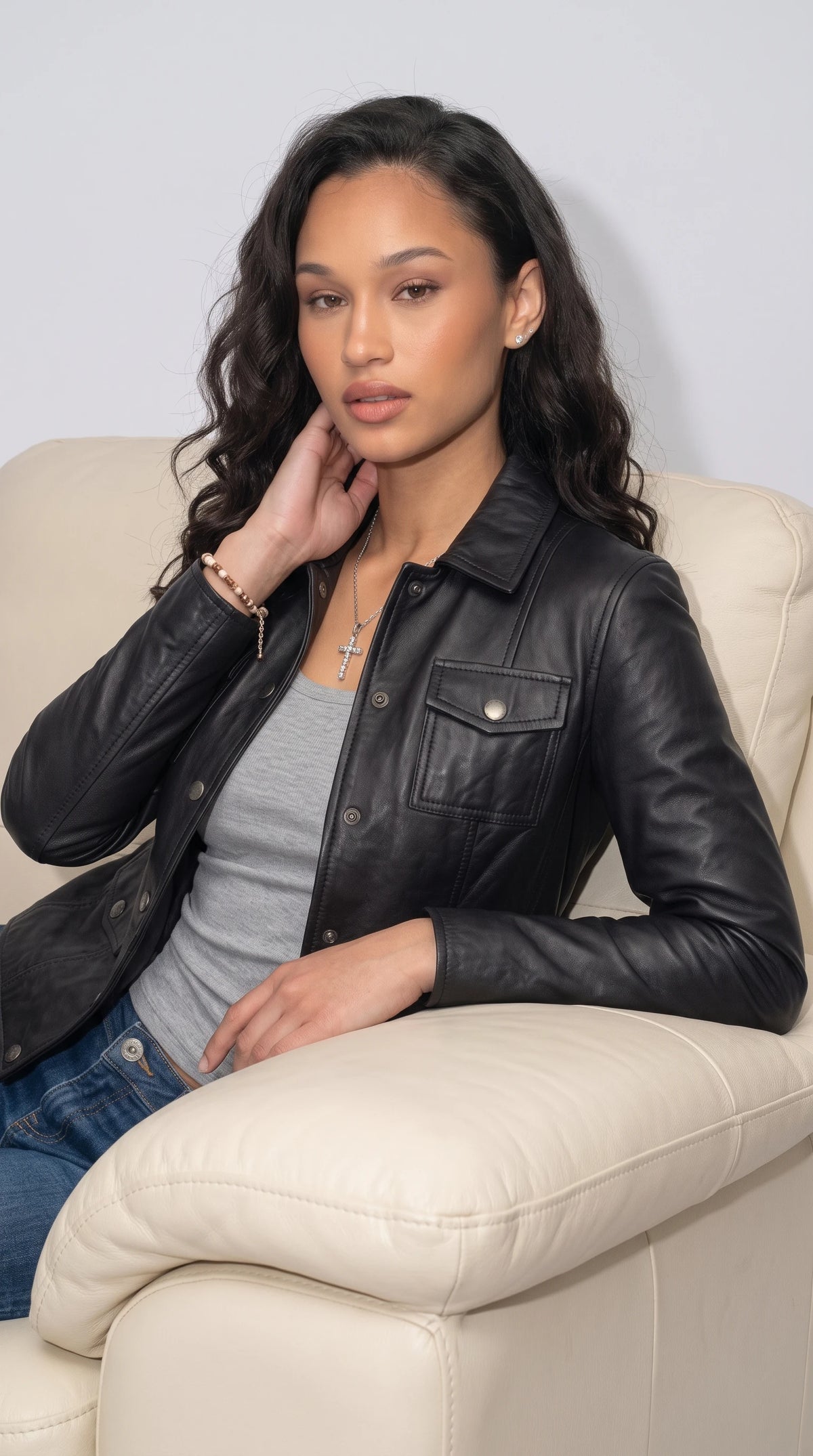 BLACK LEATHER TRUCKER JACKET