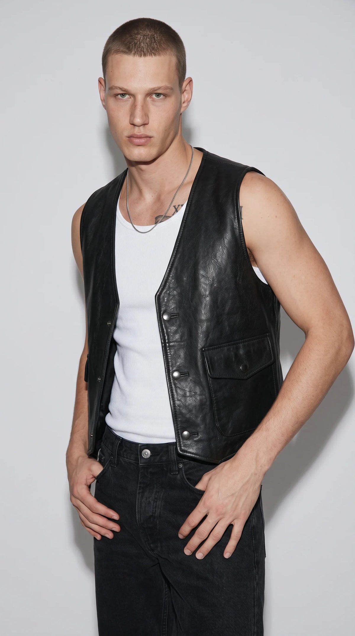 BUTTON-UP BLACK LEATHER VEST