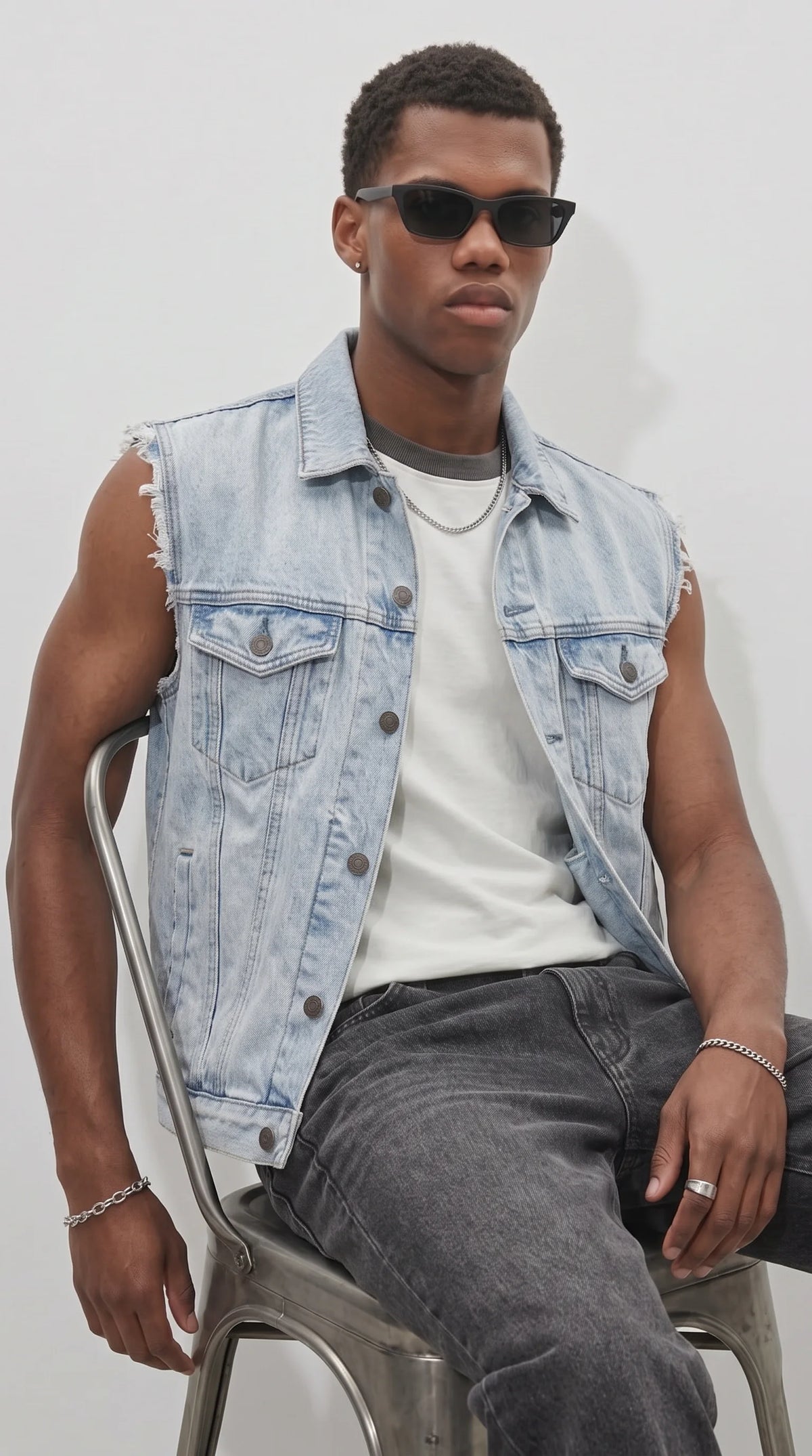 LIGHT WASH DENIM VEST