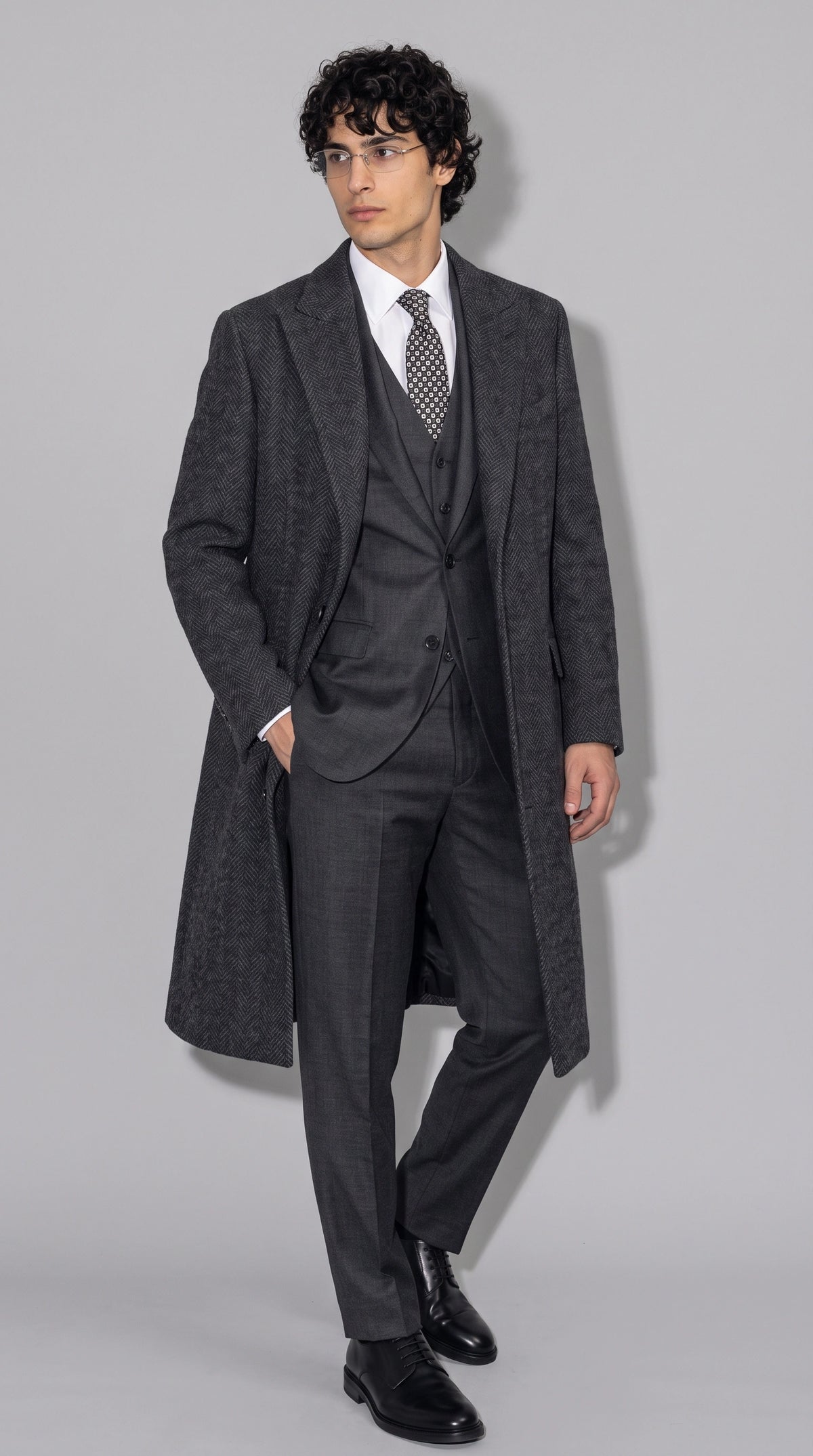 DARK GREY WOOL OVERCOAT