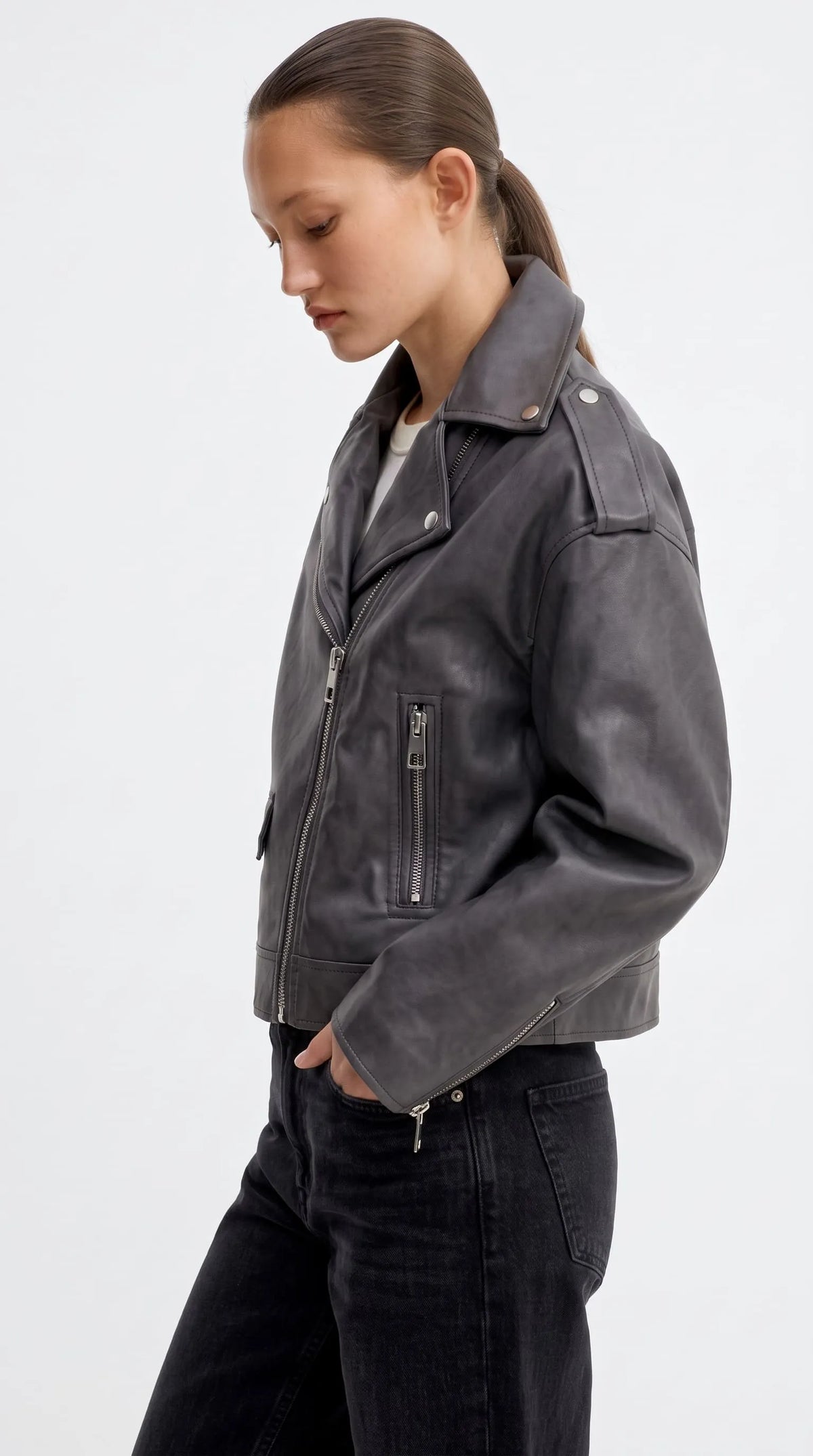 GREY LEATHER BIKER JACKET
