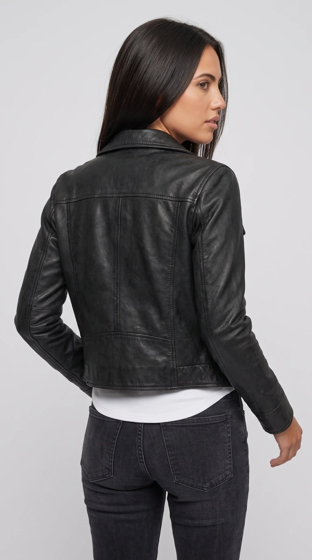 PREMIUM BLACK LEATHER BOMBER JACKET