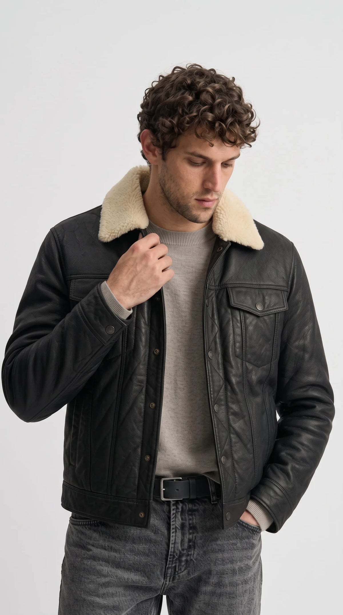 BLACK LEATHER TRUCKER JACKET WITH CREAM SHEARLING COLLAR