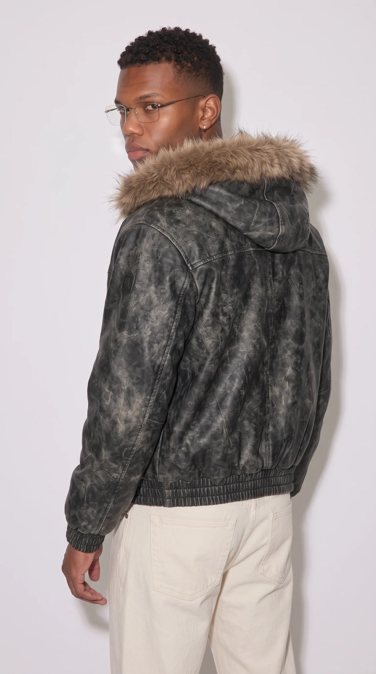 BLACK DISTRESSED LEATHER YK2 JACKET WITH FUR HOOD