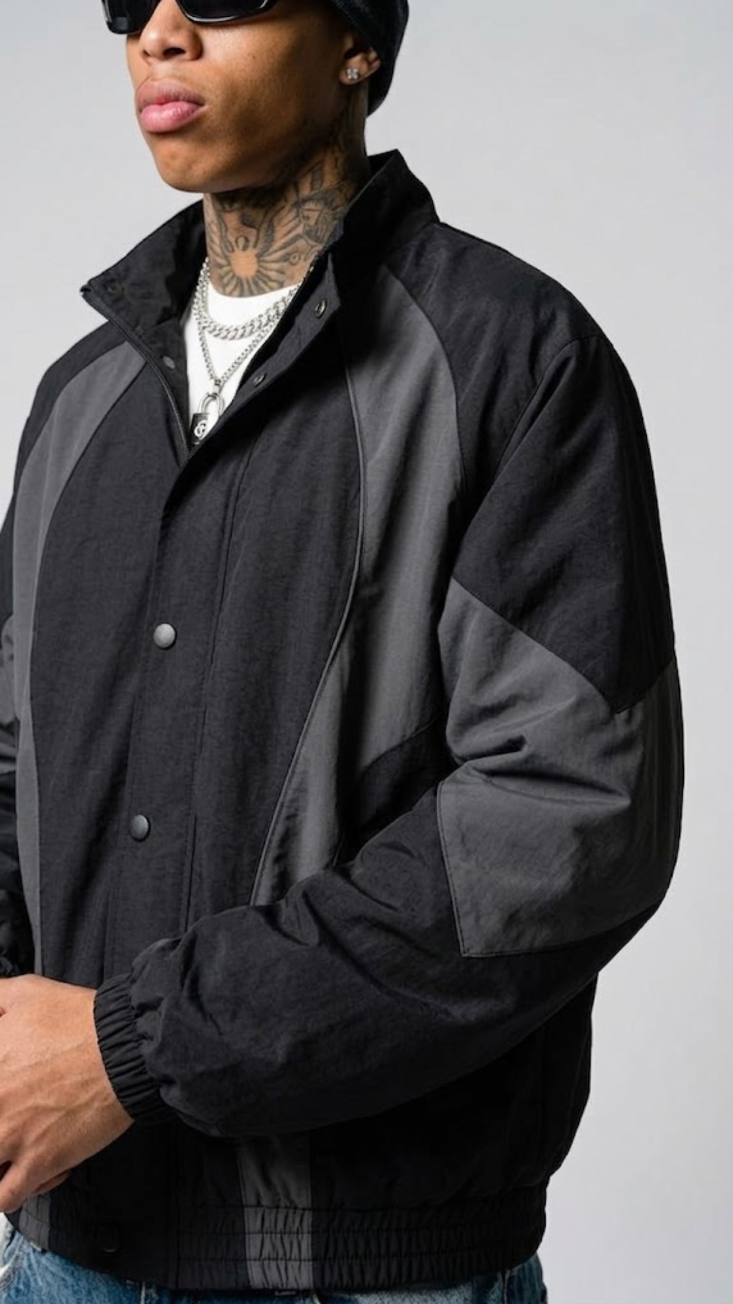 BLACK AND DARK GREY NYLON Y2K OVERSIZED JACKET
