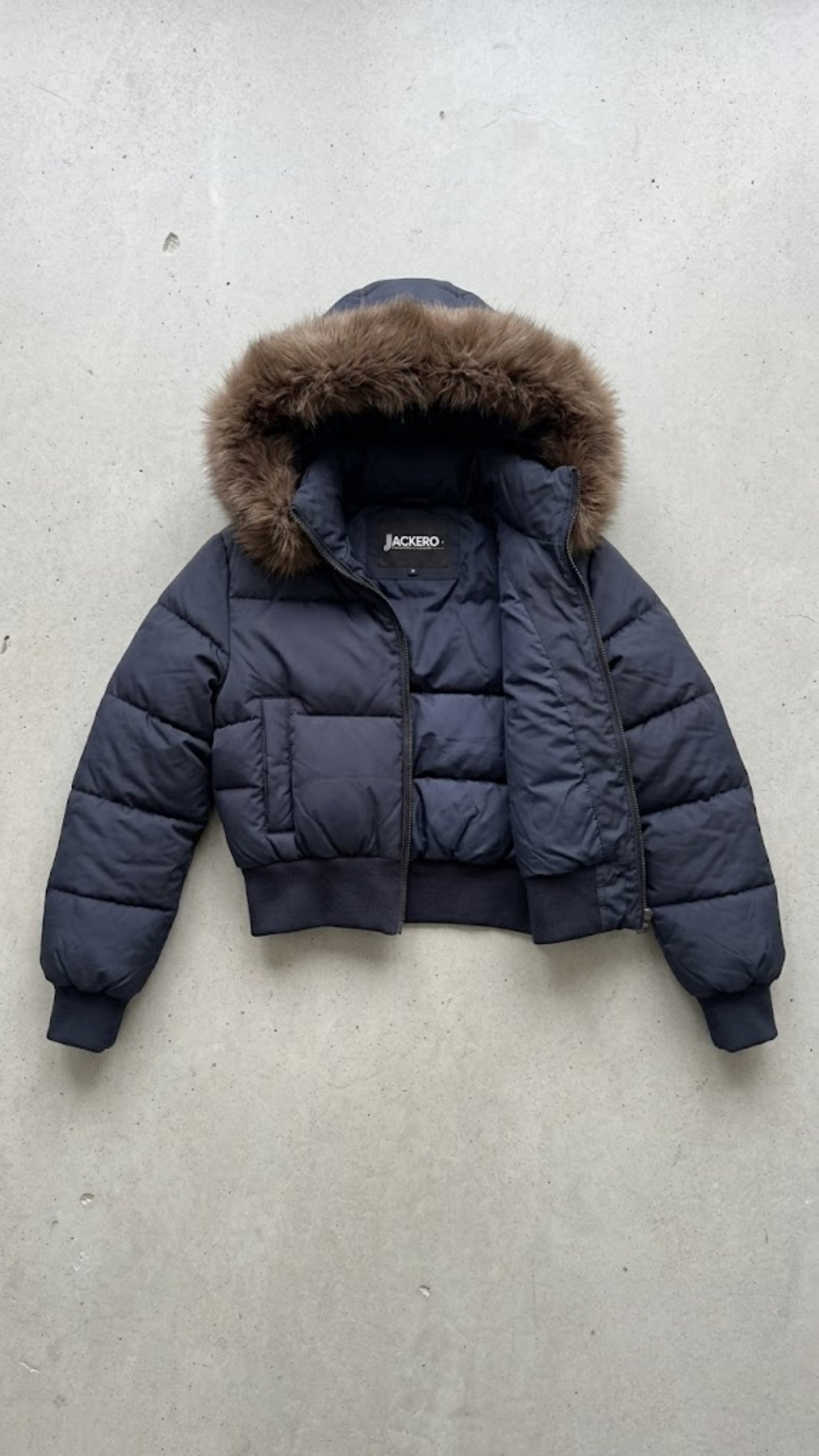 DARK NAVY PUFFER HIGH-WAIST CROPPED JACKET WITH FUR HOOD
