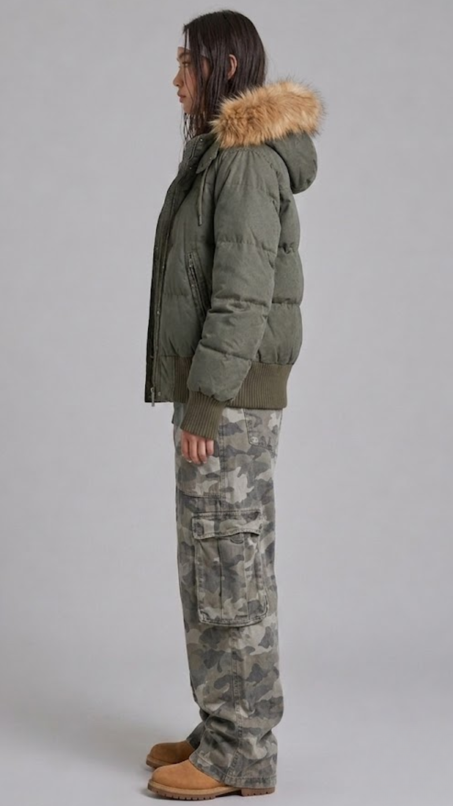 OLIVE PUFFER OVERSIZE JACKET WITH FUR