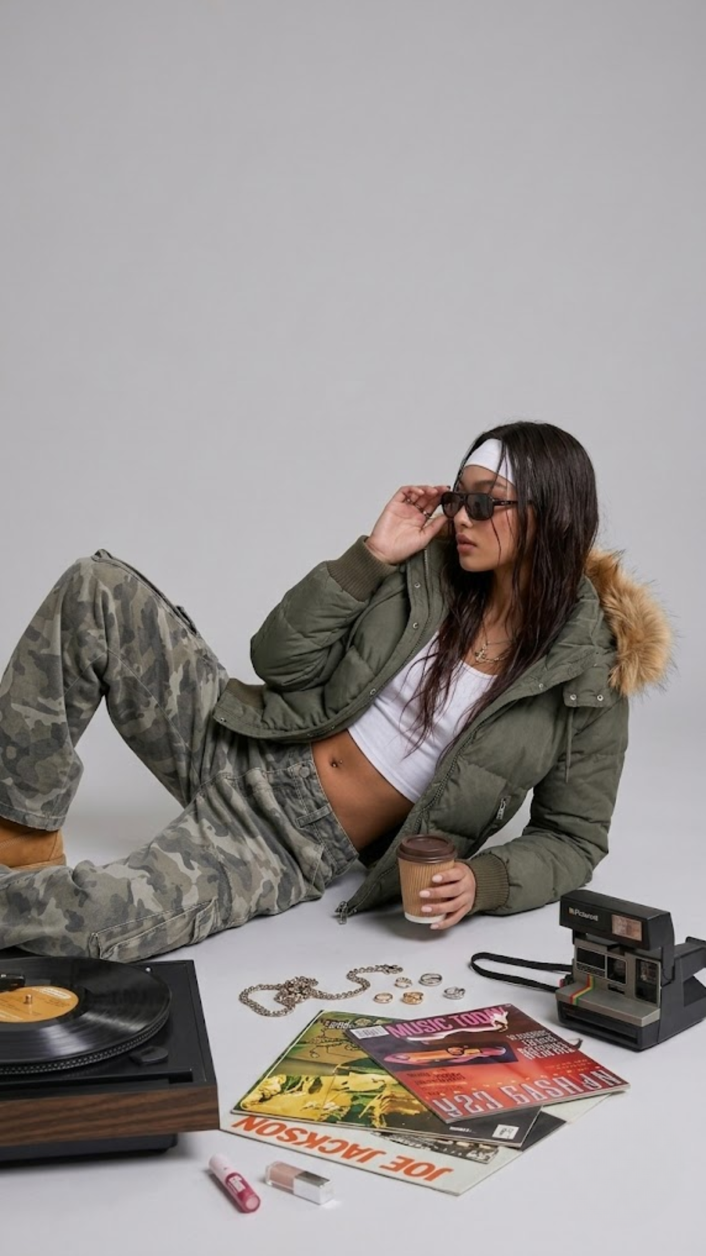 OLIVE PUFFER OVERSIZE JACKET WITH FUR