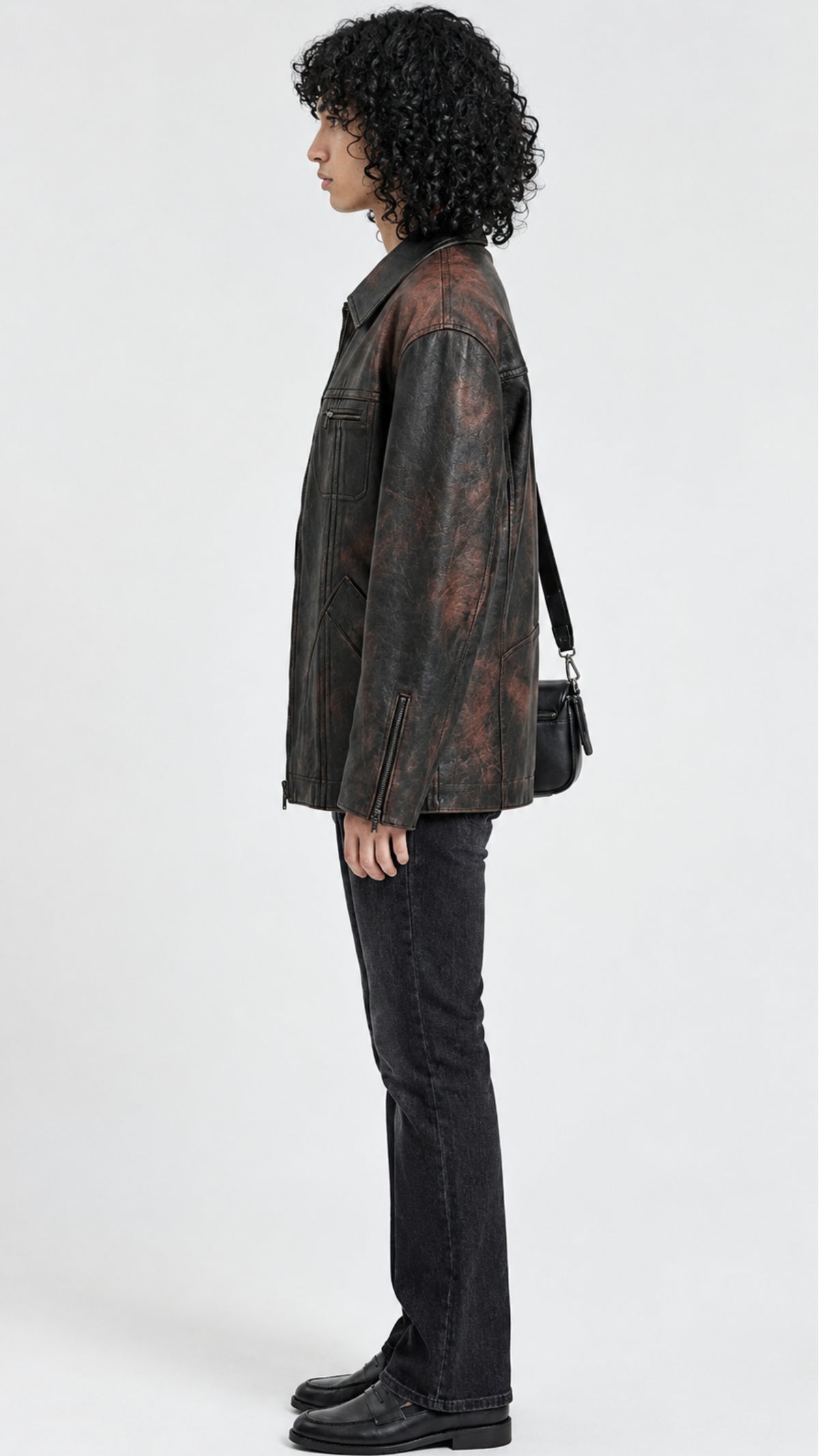 PREMIUM DISTRESSED BLACK LEATHER TRUCKER JACKET