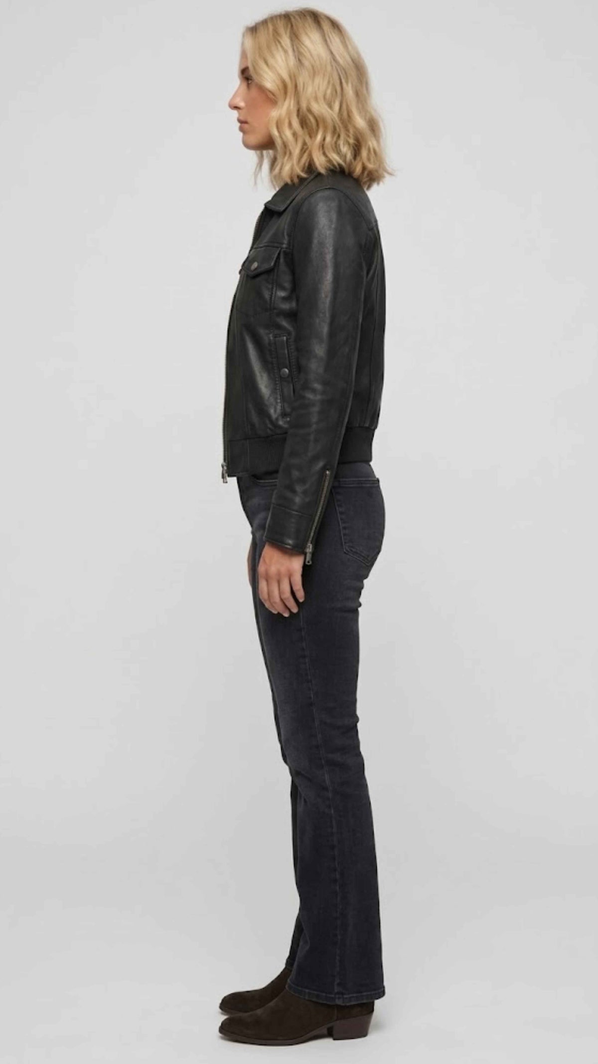 PREMIUM BLACK LEATHER BOMBER JACKET