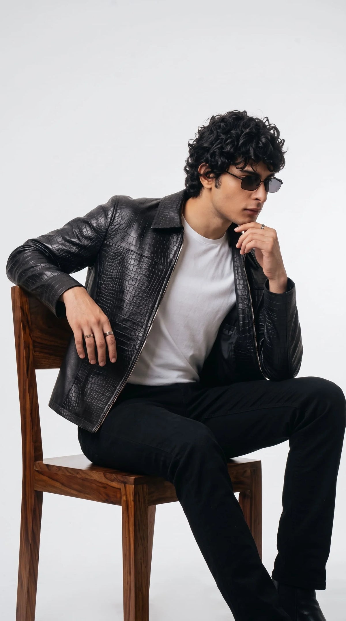 Genuine lambskin croc embossed black biker jacket for men, high-gloss reptile skin pattern, structured shoulders and smooth front zipper, handcrafted premium leather outerwear